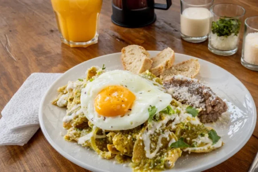 honoring chilaquiles