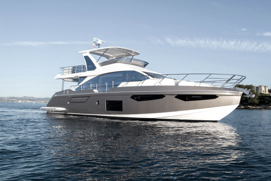 Sailing in Style: Exploring the Make1M.com Luxury Yacht